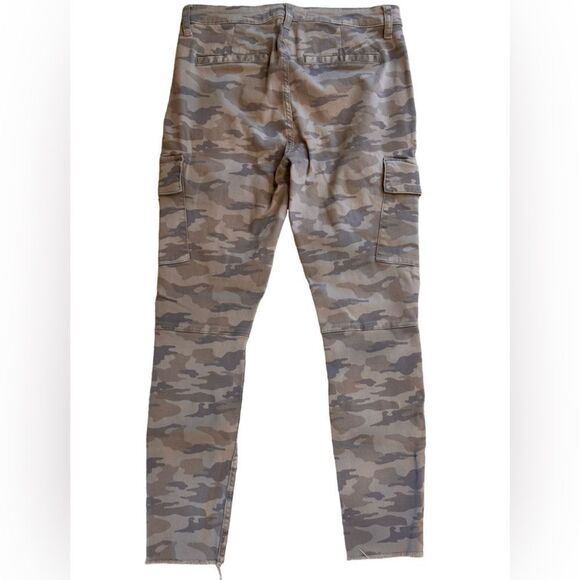 Joe’s Jeans Camo Skinny Pants (10/30) - Picture 2 of 7